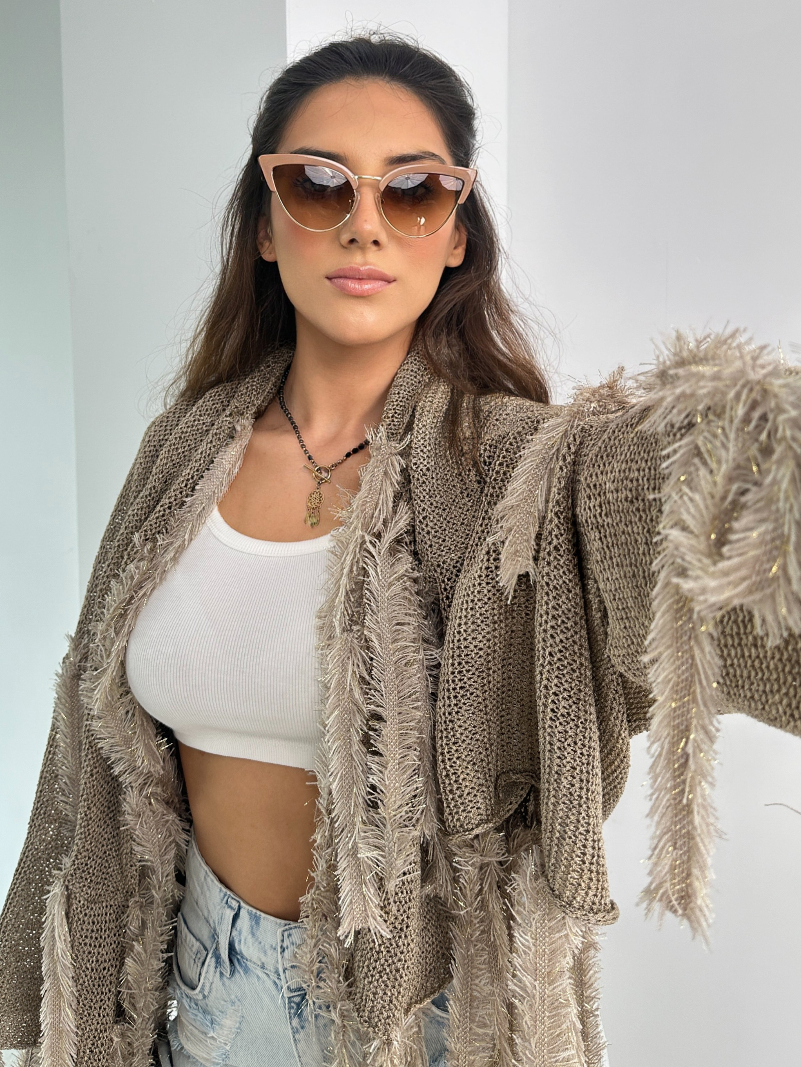 Sweter boho Ale Jazz taupe-złoty Sweter boho Ale Jazz taupe-złoty