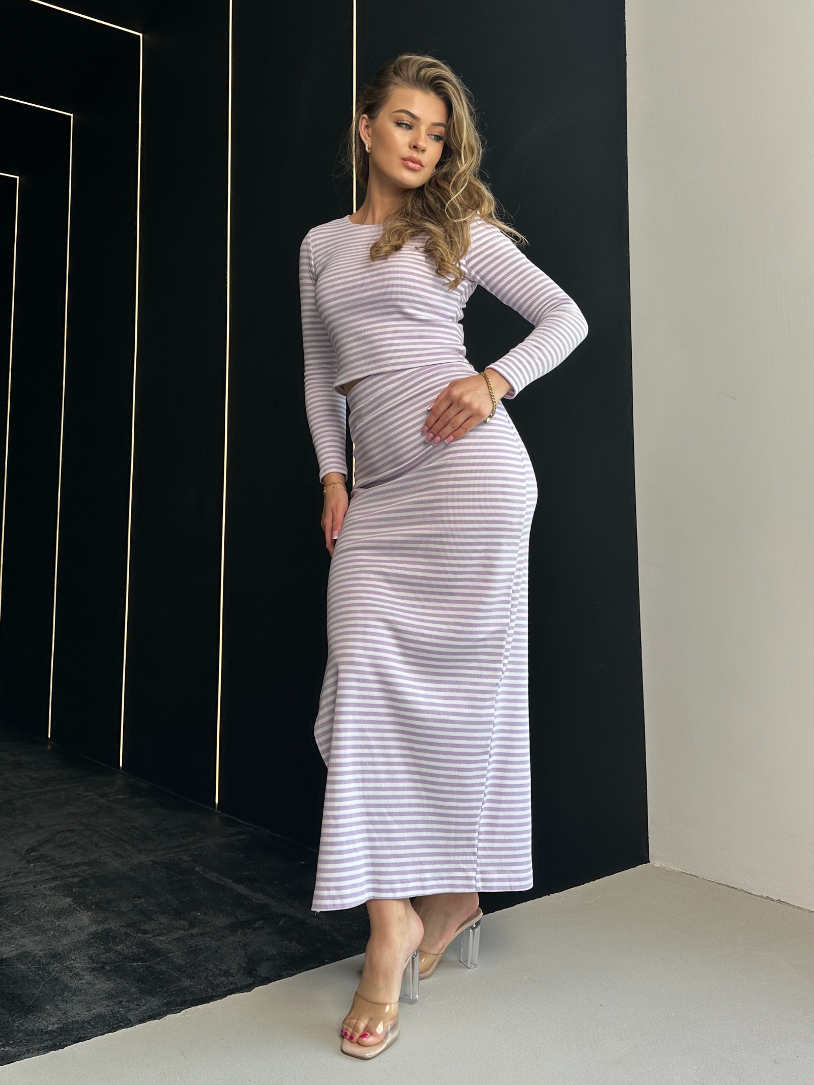 Komplet prążkowany Victoria Purple w paski biało-fioletowy