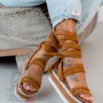 Sandały na platformie Madam Fiko karmelowe