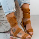 Sandały na platformie Madam Fiko karmelowe