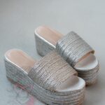 Klapki na platformie Madam Casas srebrne