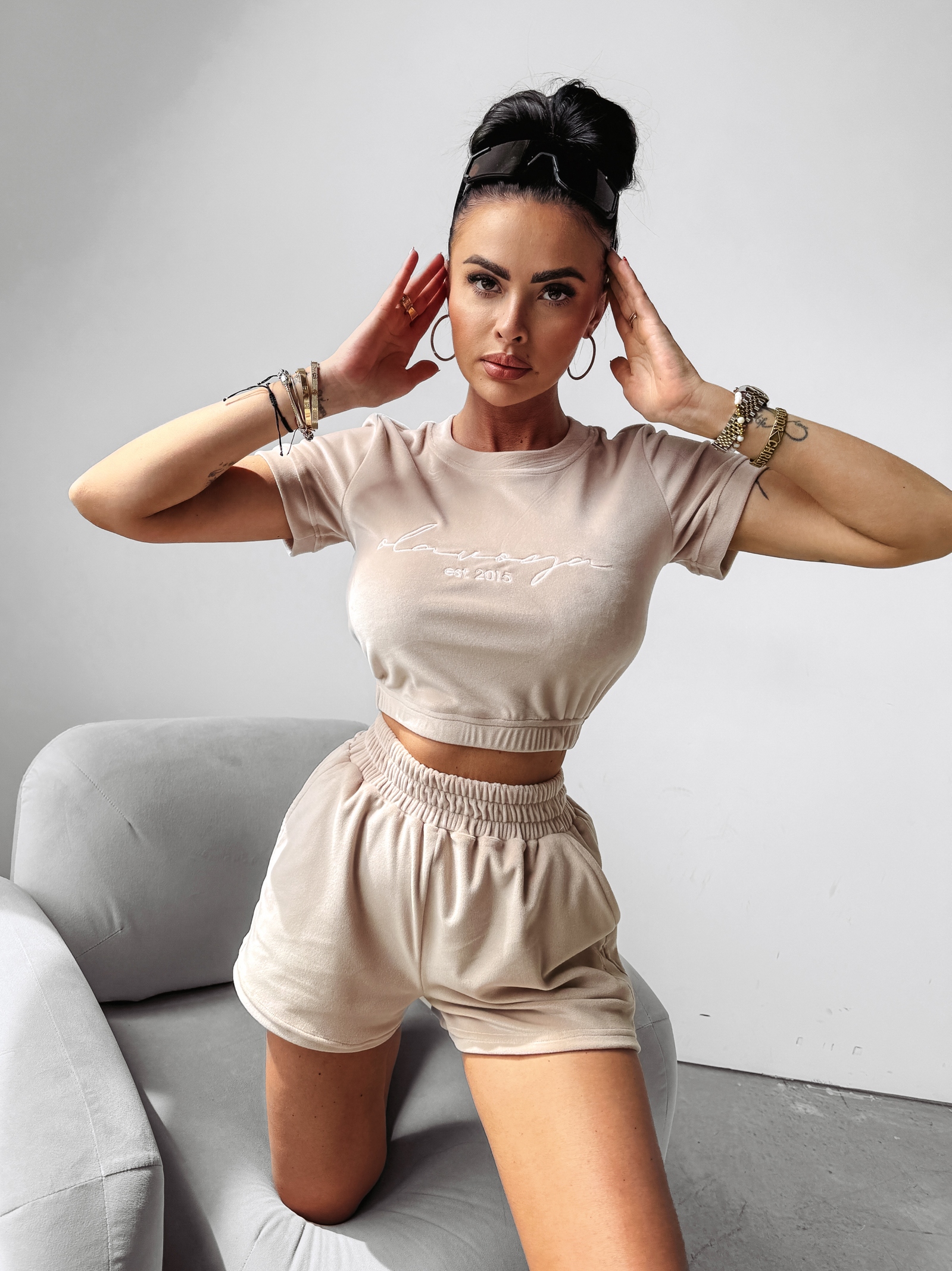 Komplet welurowy Mistiness Ola Voga beżowy