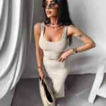 Komplet dopasowany Moody Ola Voga beżowy