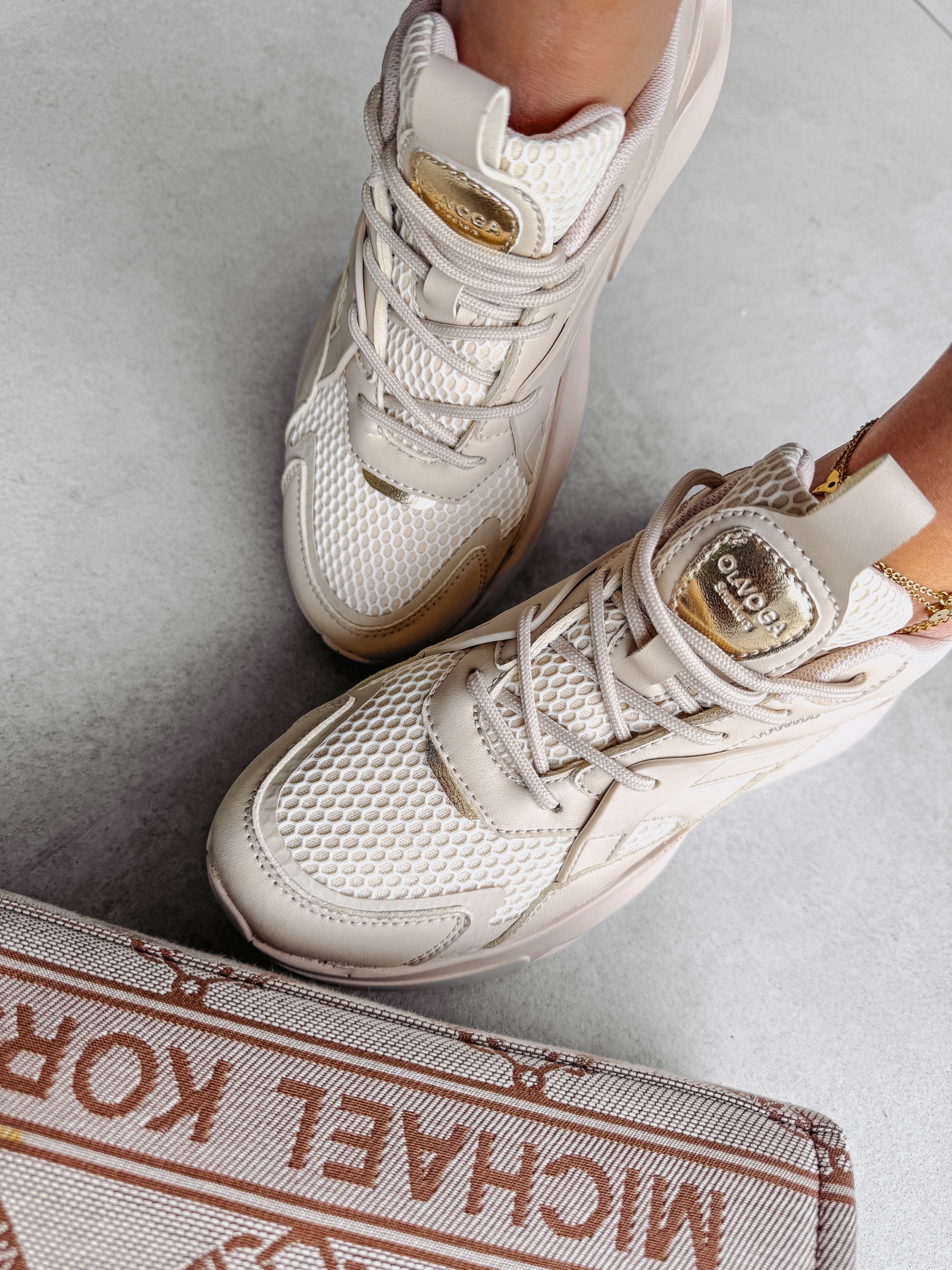 Buty sneakersy Ghost Ola Voga beżowe Buty sneakersy Ghost Ola Voga beżowe