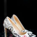 Skórzane czółenka szpilki Madam Chaos białe