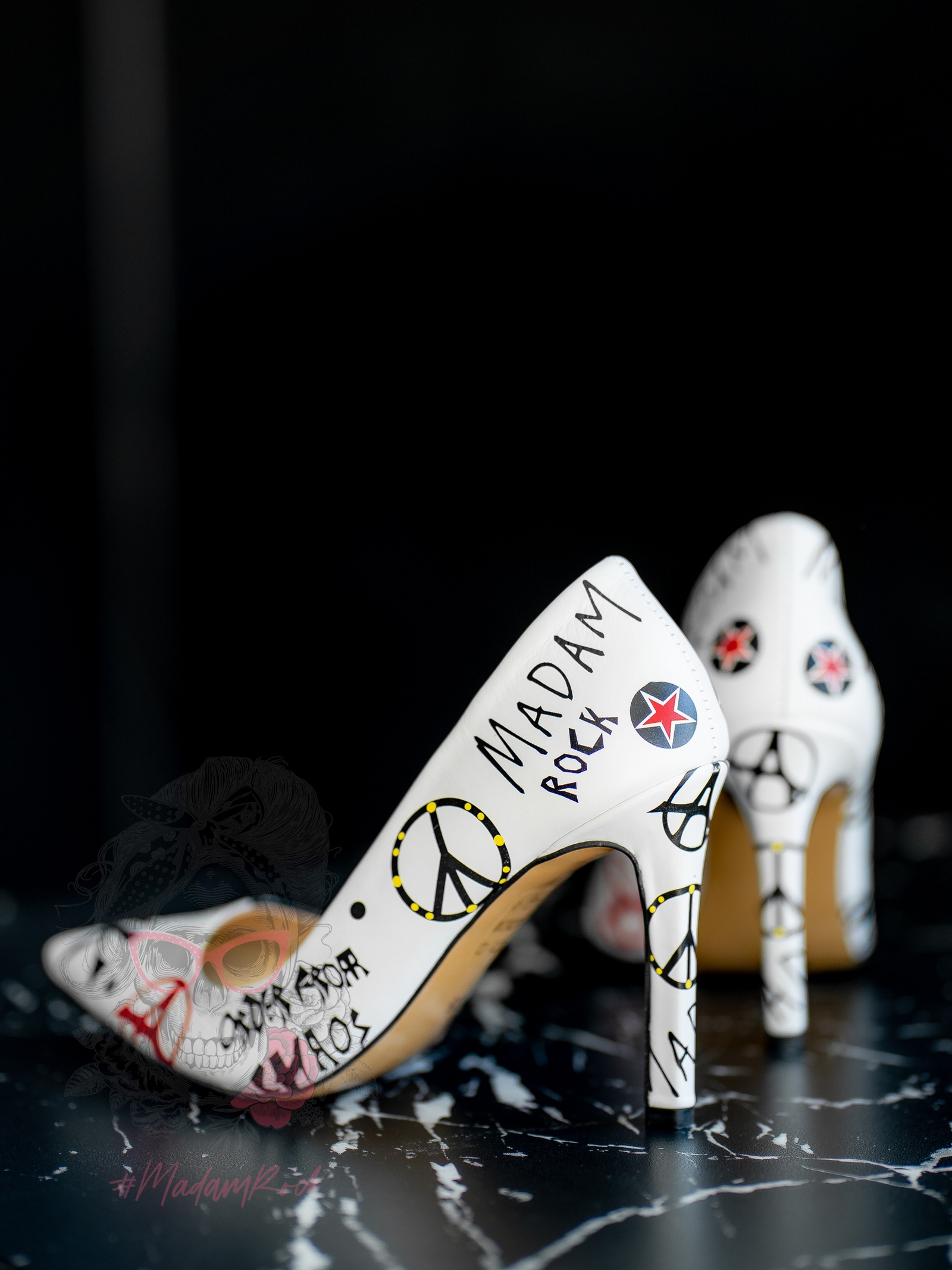 Skórzane czółenka szpilki Madam Chaos białe