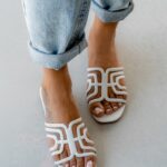 Klapki klasyczne Lady Immen białe