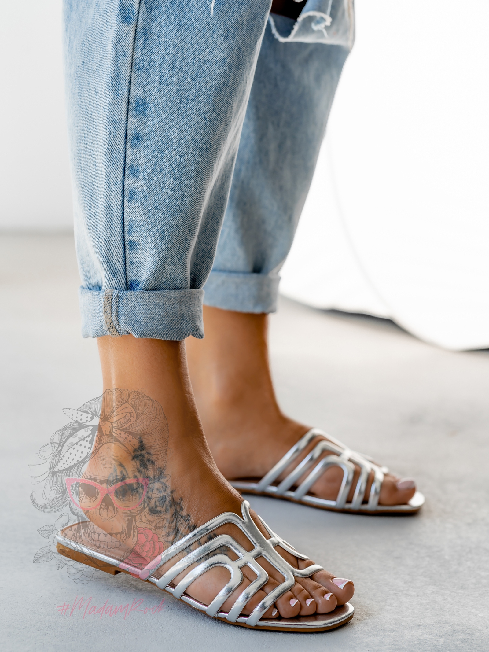 Klapki klasyczne Lady Immen srebrne Klapki klasyczne Lady Immen srebrne