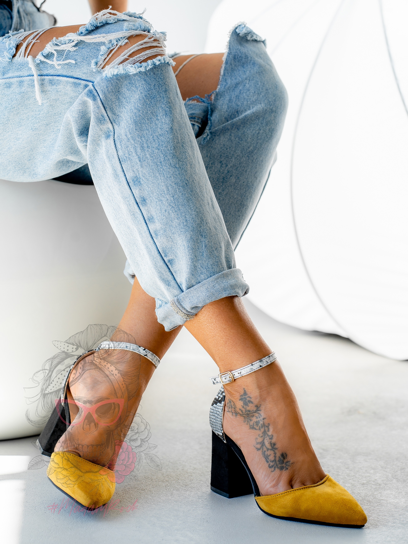 Czółenka na słupku Lady Step żółte wężowe