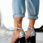 Czółenka na słupku Lady Step żółte wężowe