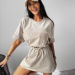 Sukienka t-shirtowa oversize ABOUT OLAVOGA beżowa