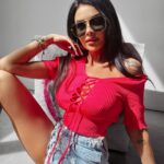 Bluzka z wiązaniem Elisium Ola Voga neonowy róż