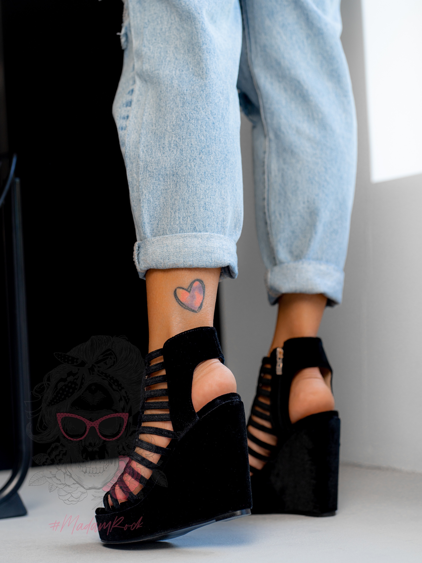 Sandały na koturnie Rock Cut czarne Sandały na koturnie Rock Cut czarne