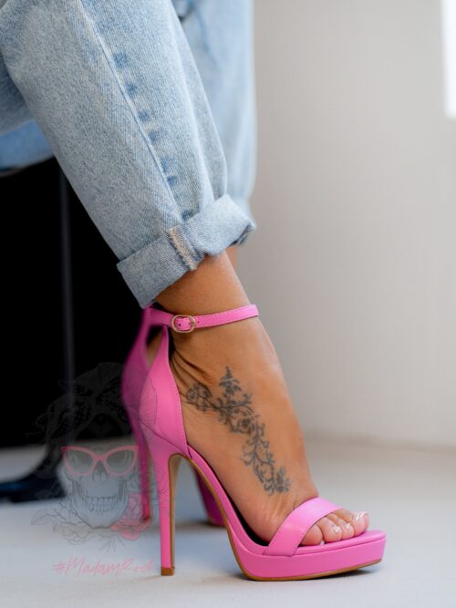 Sandały na platformie Madam Milano różowe