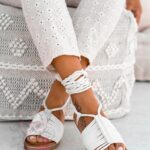 Sandały wiązane Madam Pago białe