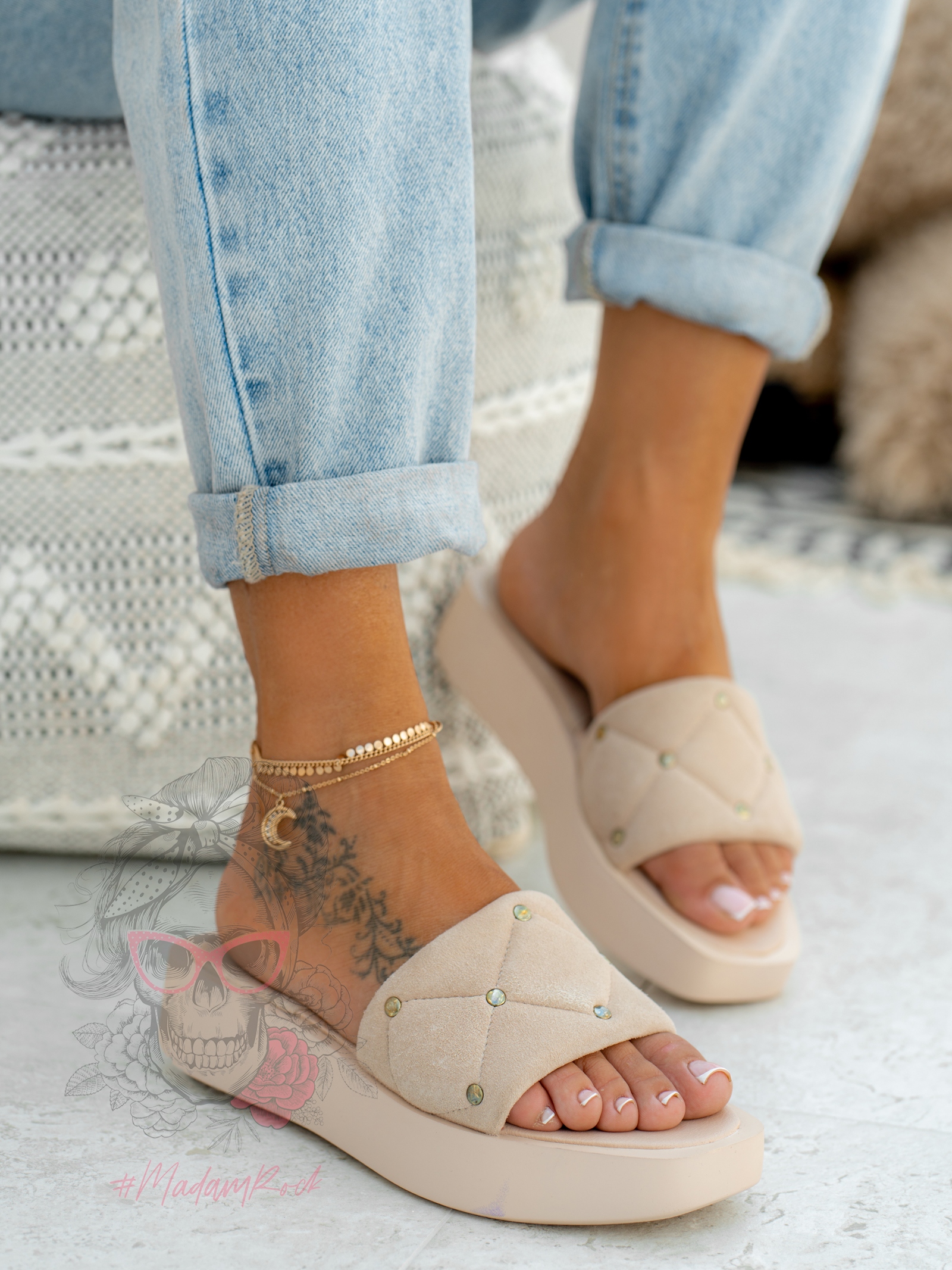 Klapki skórzane Madam Apart beżowe