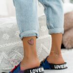 Klapki z aplikacjami Madam DenimBee granatowe