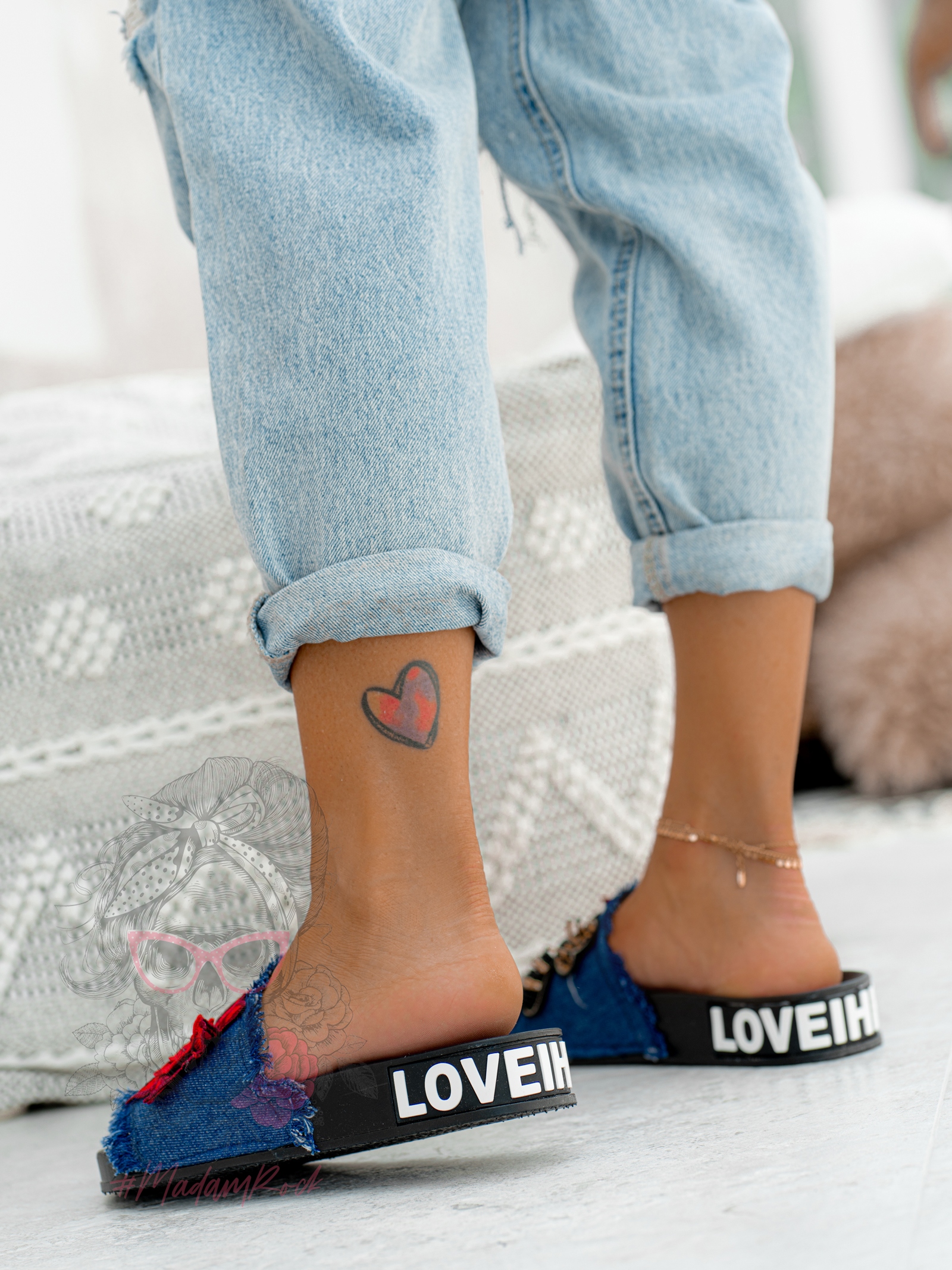 Klapki z aplikacjami Madam DenimBee granatowe Klapki z aplikacjami Madam DenimBee granatowe