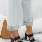 Klapki skórzane Madam Cames czarne