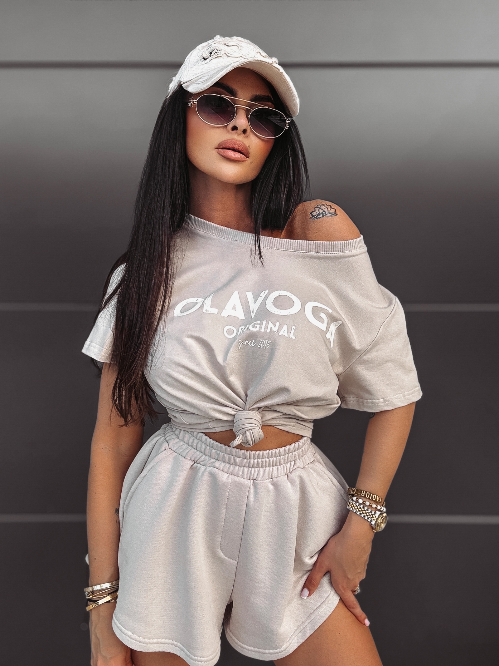 T-shirt damski z nadrukiem Beverly Ola Voga beżowy