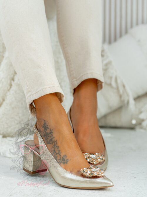 Czółenka AmoreMio złote