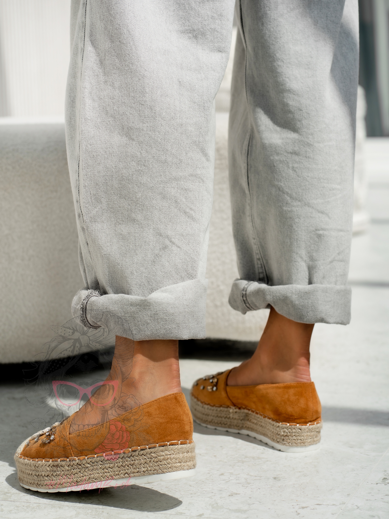 Espadryle na platformie Madam Shell karmelowe