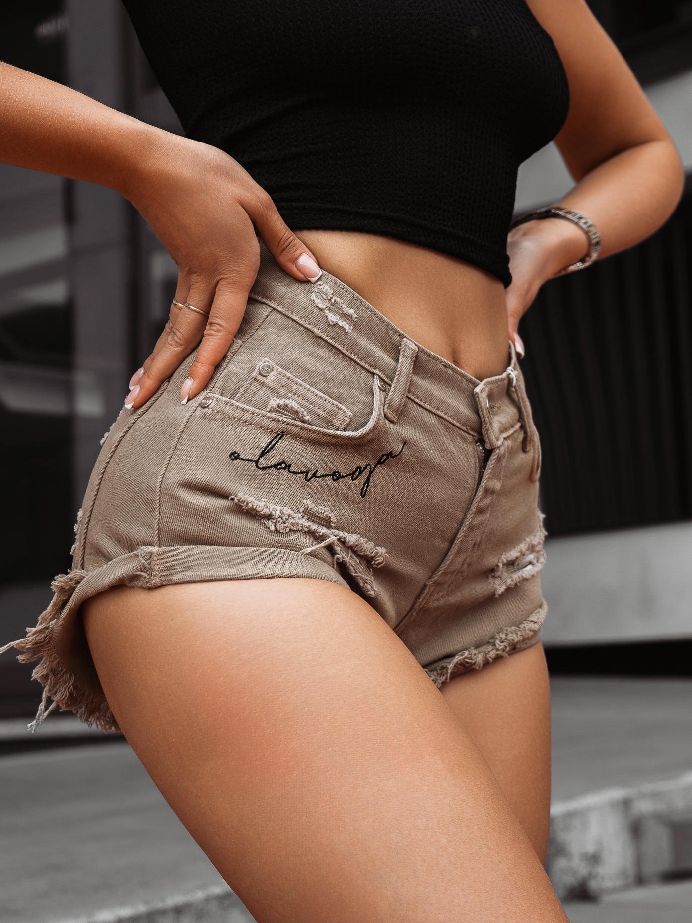 Szorty dekatyzowane RAGGED OLAVOGA khaki