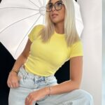 T-shirt prążkowany Mellody żółty