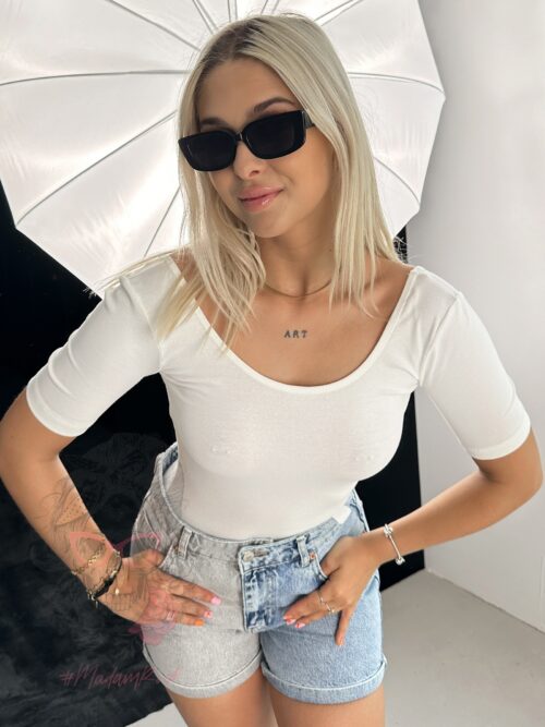 -wyprzedane-Body bawełniane Wono ecru