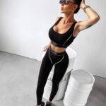 Komplet przylegający FEMME OLAVOGA czarny