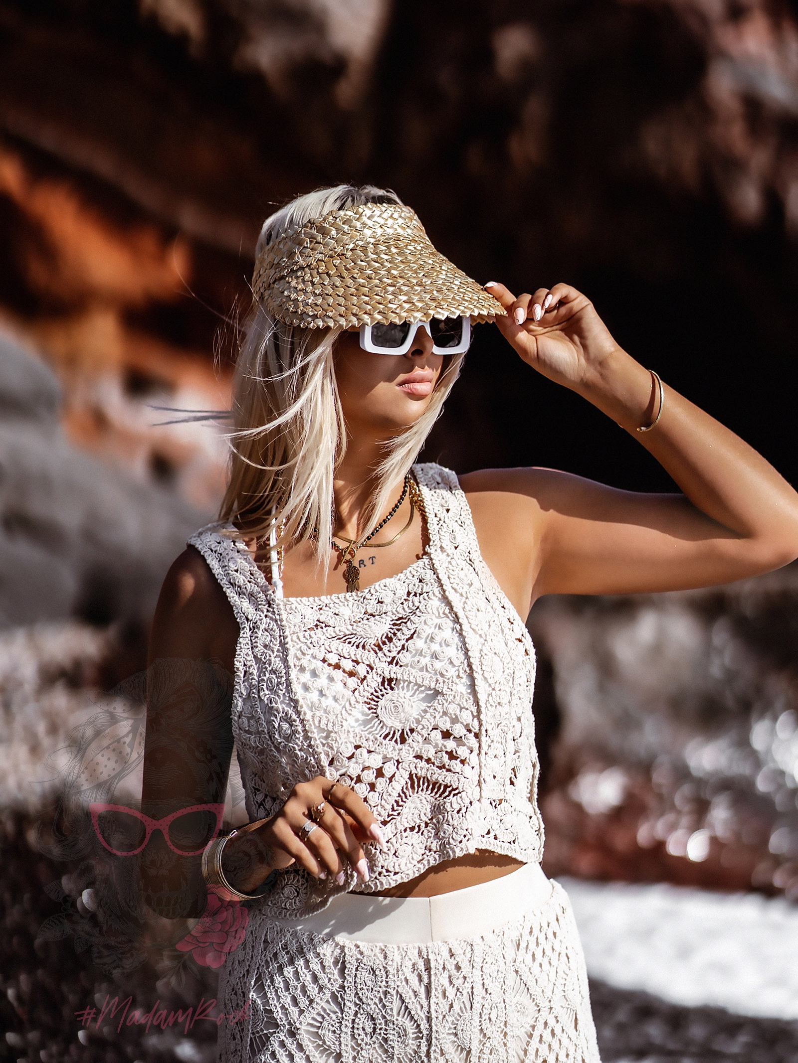 Daszek słomiany Bilia naturalny beż