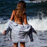 Koszula w paski z rozcięciami Raso błękitna