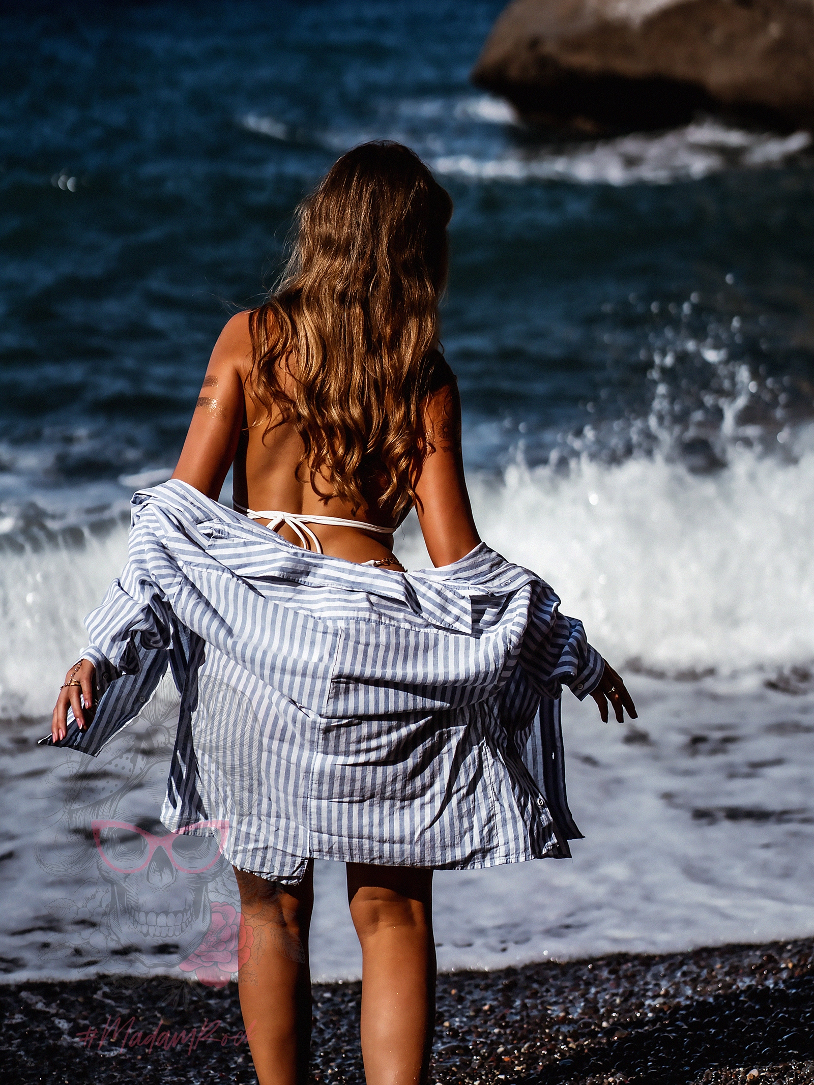 Koszula w paski z rozcięciami Raso błękitna Koszula w paski z rozcięciami Raso błękitna