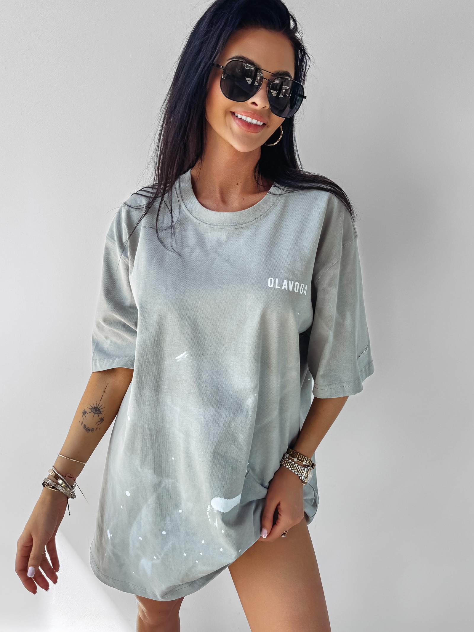 Sukienka oversize/T-shirt Gamb Ola Voga szara Sukienka oversize/T-shirt Gamb Ola Voga szara