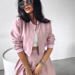 Komplet ze spódnicą ANSWEAR OLAVOGA pudrowy róż