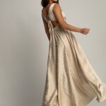 Sukienka maxi NB Merbella beżowa w panterkę