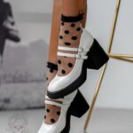 Czółenka na klocku Rock Dolre białe