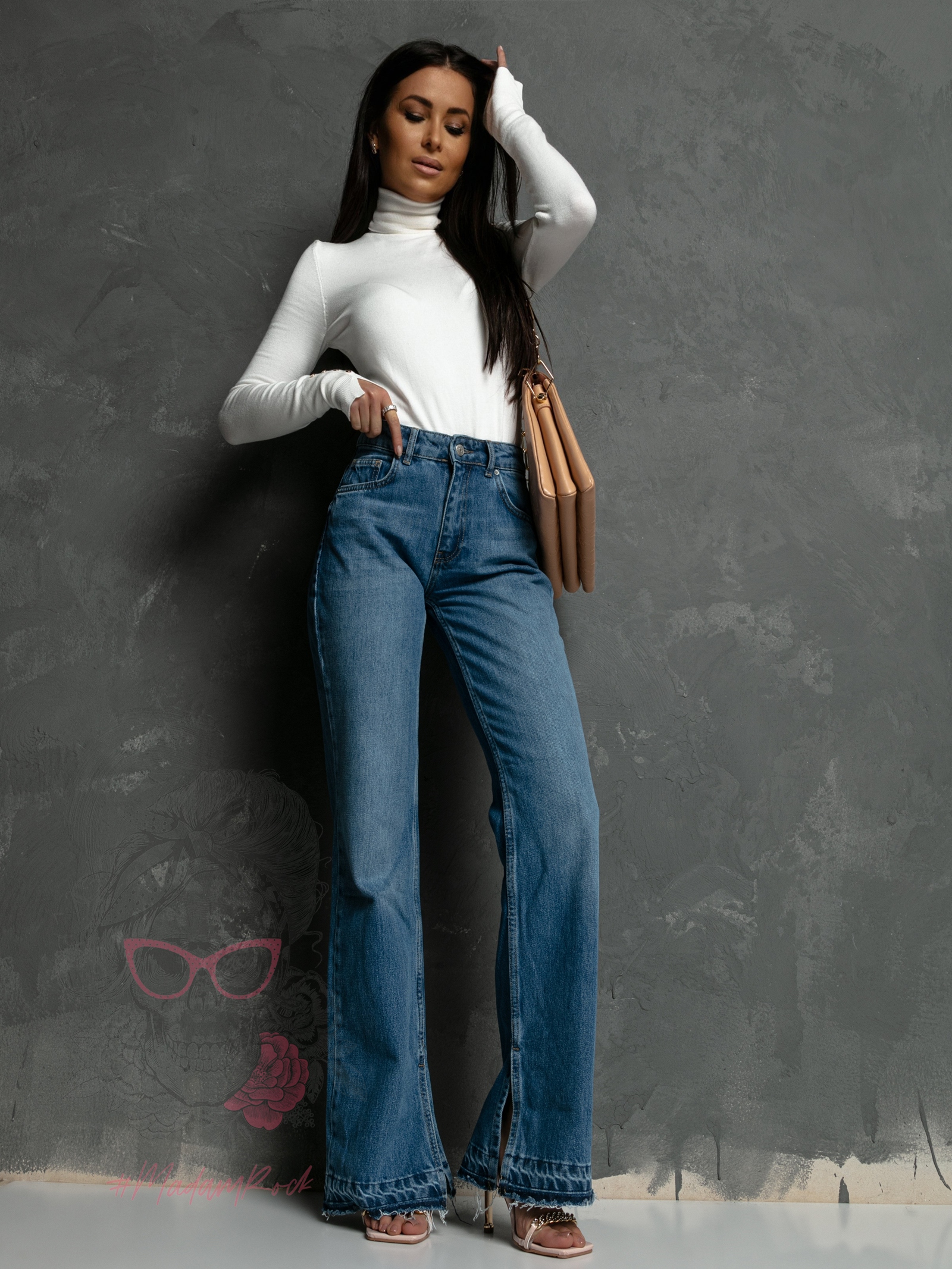 Spodnie rozszerzane Akus niebieskie Spodnie rozszerzane Akus niebieskie