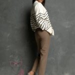 Sweter kaszmirowy w paski Lafito jasnobeżowy