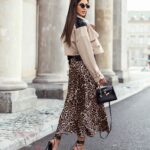 Kurtka krótka o szerokim kroju MARELA beżowa