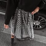 Spódnica tiulowa plisowana SERAFINA OLAVOGA czarno-biała