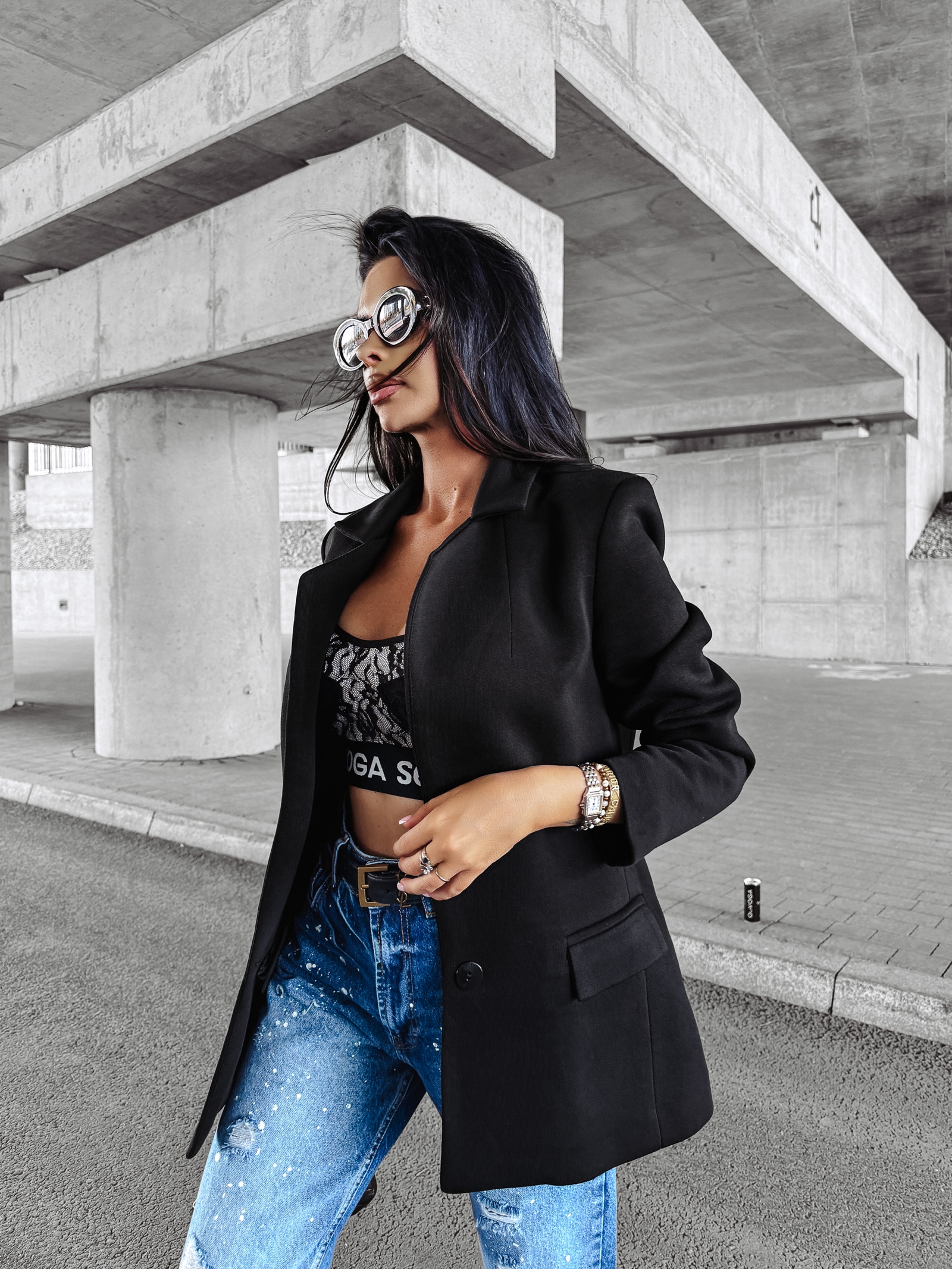 Marynarka oversize OVERFLOW OLAVOGA czarna