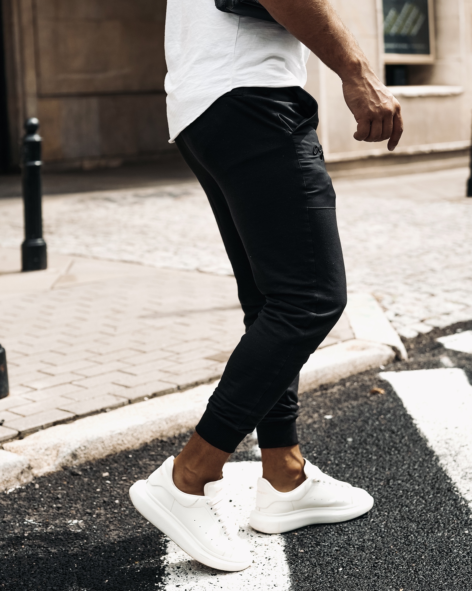 Spodnie sportowe dresy męskie PHASE OLAVOGA czarne