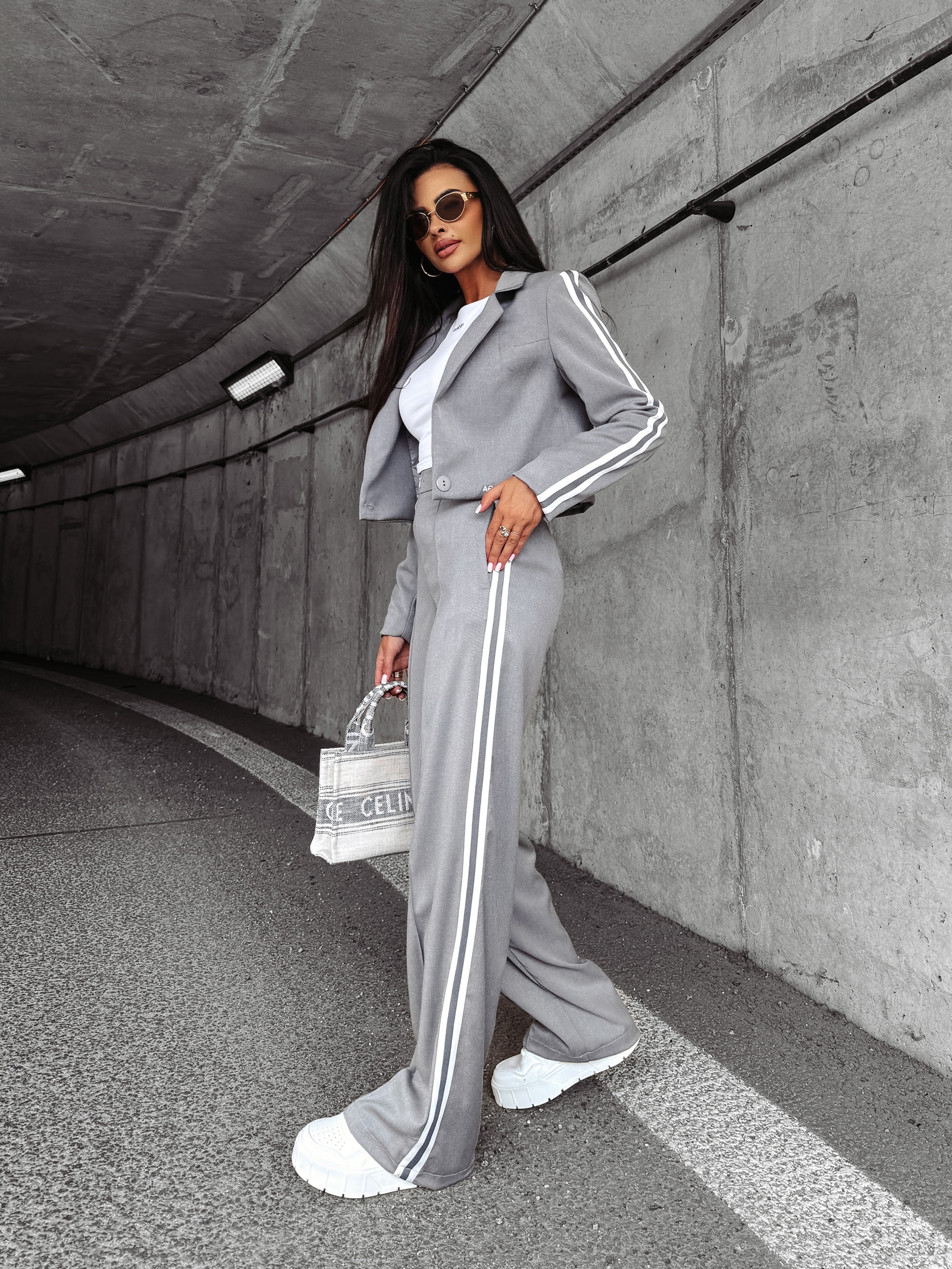 Spodnie eleganckie z lampasem VALOUR OLAVOGA szare Spodnie eleganckie z lampasem VALOUR OLAVOGA szare