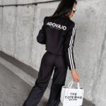 Marynarka krótka z lampasami HEATHER OLAVOGA czarna