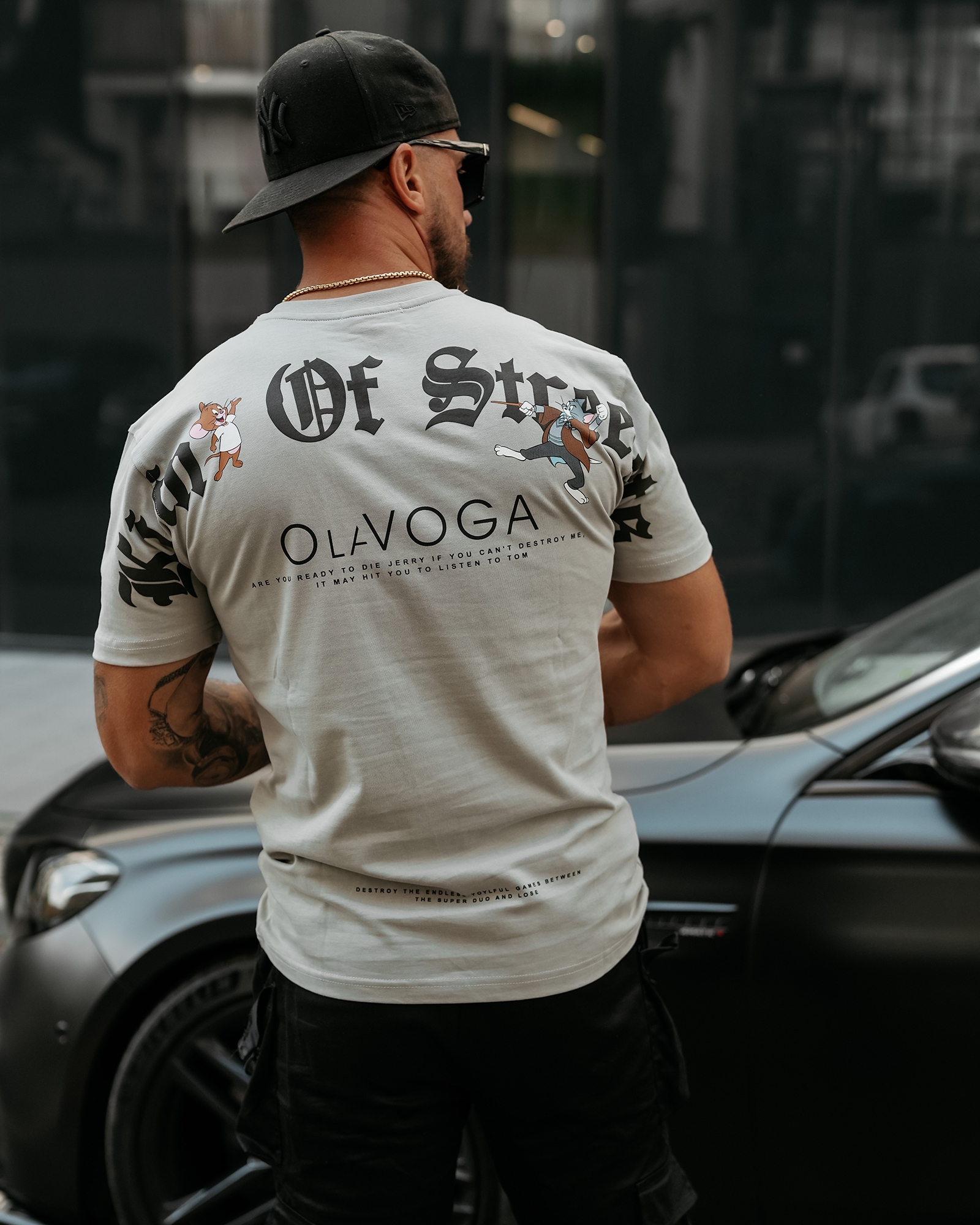 T-shirt męski slim fit z nadrukiem BASTY OLAVOGA szary