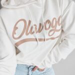 Bluza z kapturem INGA OLAVOGA ecru