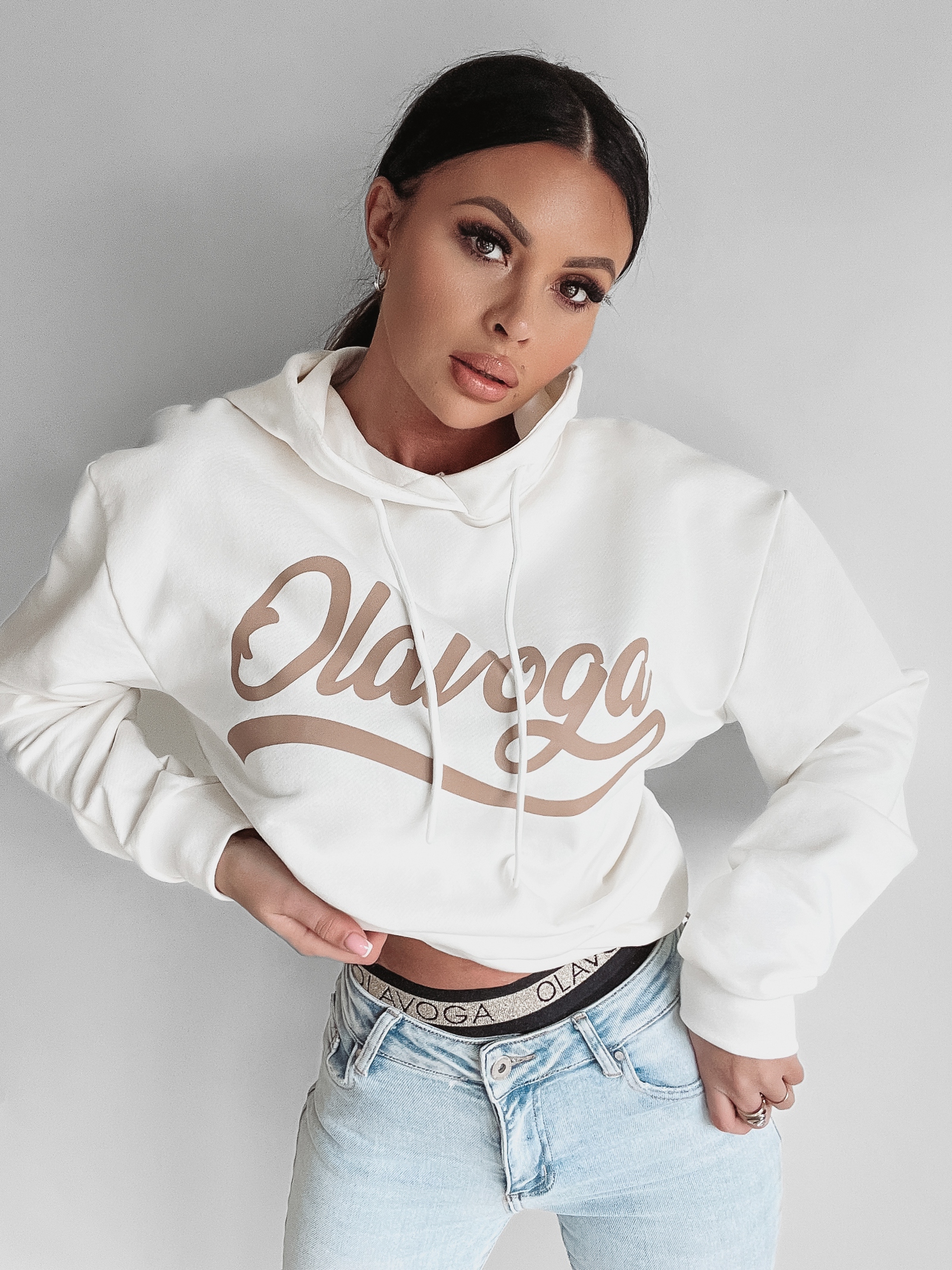 Bluza z kapturem INGA OLAVOGA ecru