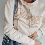 Bluza z kapturem INGA OLAVOGA beżowa