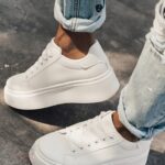 Buty sportowe na platformie Madam Goue białe